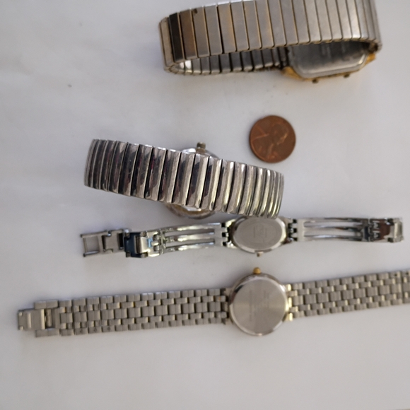 Timex Silver and Gold Men's Watches - Picture 2 of 7